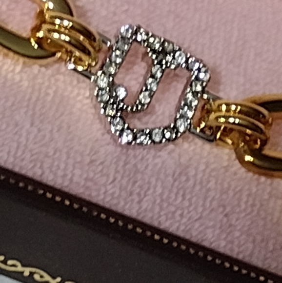 Juicy Couture Luxury Bracelet in the Original Beautiful Jewelry 🎁, NWT - Picture 3 of 10